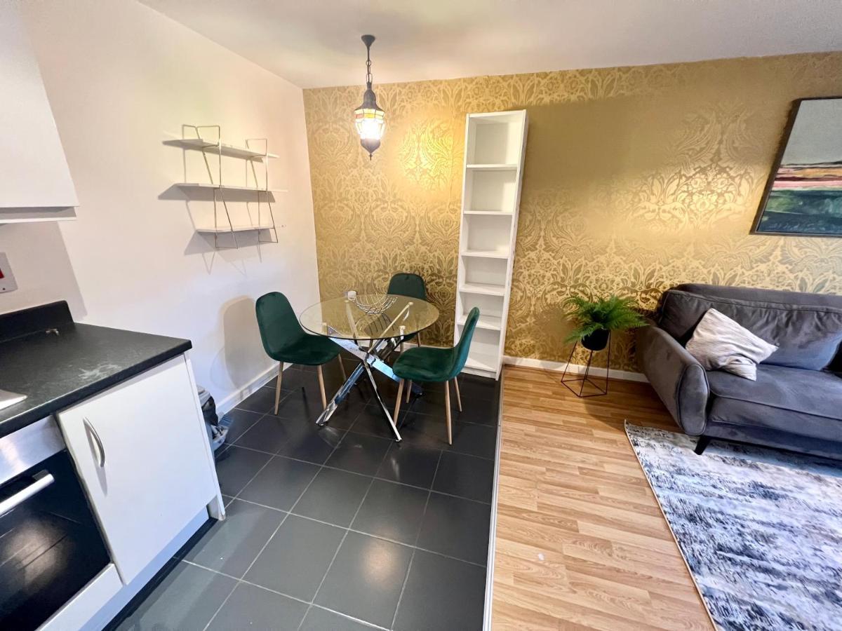 2 Bedroom Apartment Near Olympic Park With Free Parking Londra Esterno foto