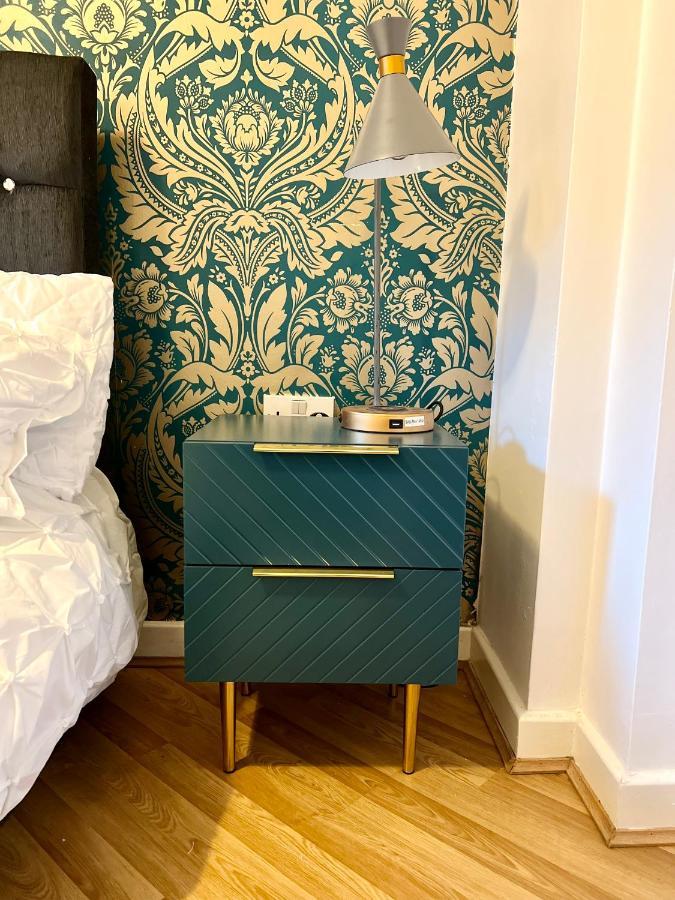 2 Bedroom Apartment Near Olympic Park With Free Parking Londra Esterno foto